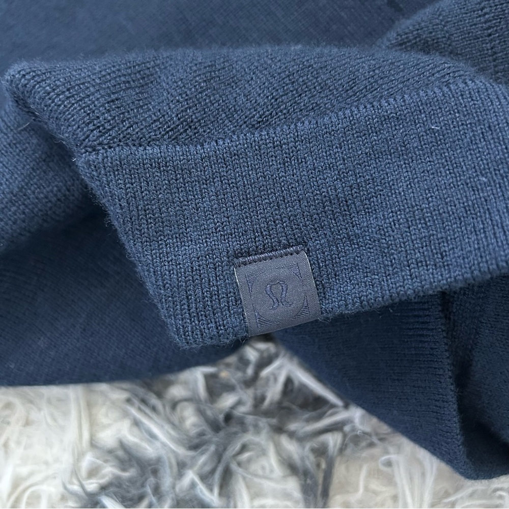 Lululemon Alpine Air Crew Sweater - Picture 8 of 8